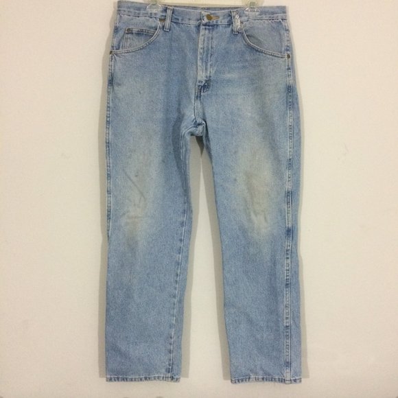Wrangler Other - Wrangler Mens 36x32 Light Wash Regular Fit Jeans